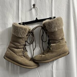 EMU Australia US 7 Featherwood Hi chestnut suede boots merino wool lining